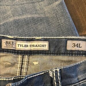 Buckle Tyler straight jeans 34L